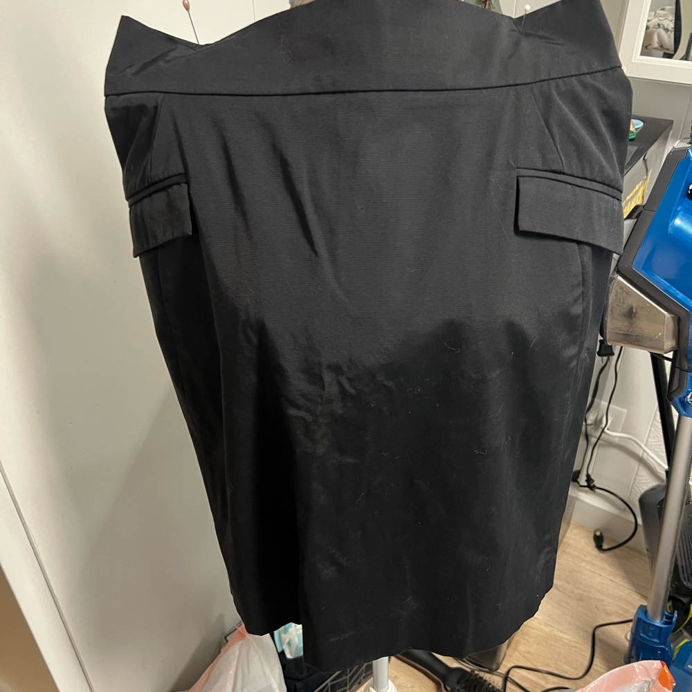Bebe pencil skirt size 10. No stretch